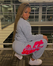Load image into Gallery viewer, Tommy-Girl Spray Paint Sweatshirt Set
